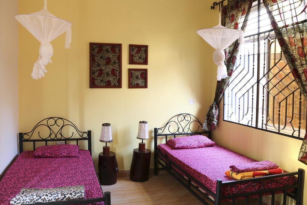 Rafiki Backpackers & Guesthouse Moshi Exterior foto
