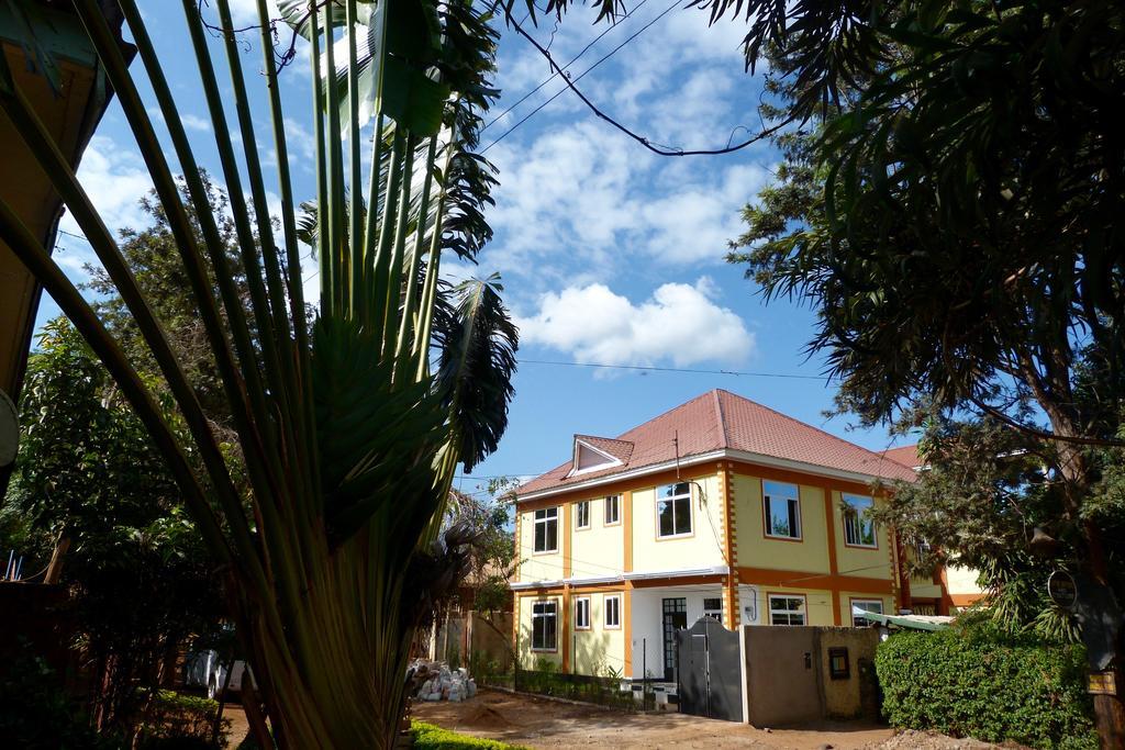 Rafiki Backpackers & Guesthouse Moshi Exterior foto