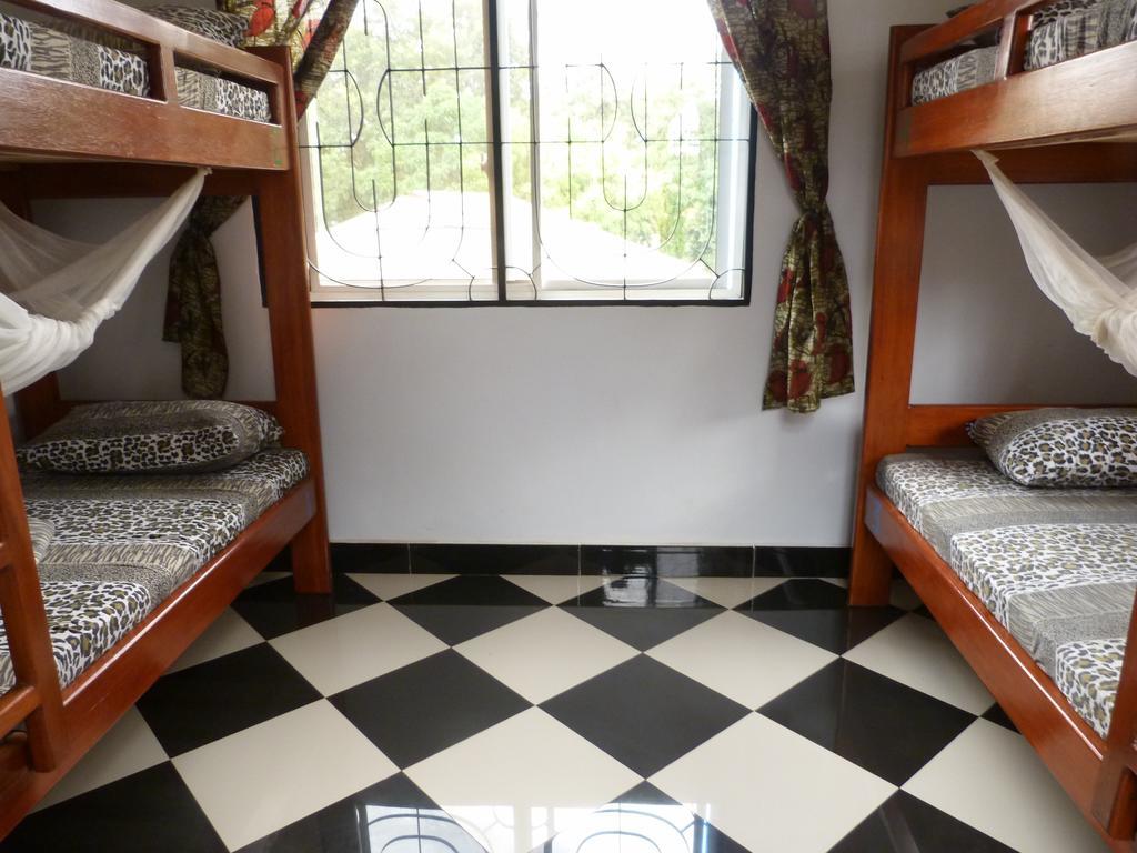 Rafiki Backpackers & Guesthouse Moshi Cameră foto