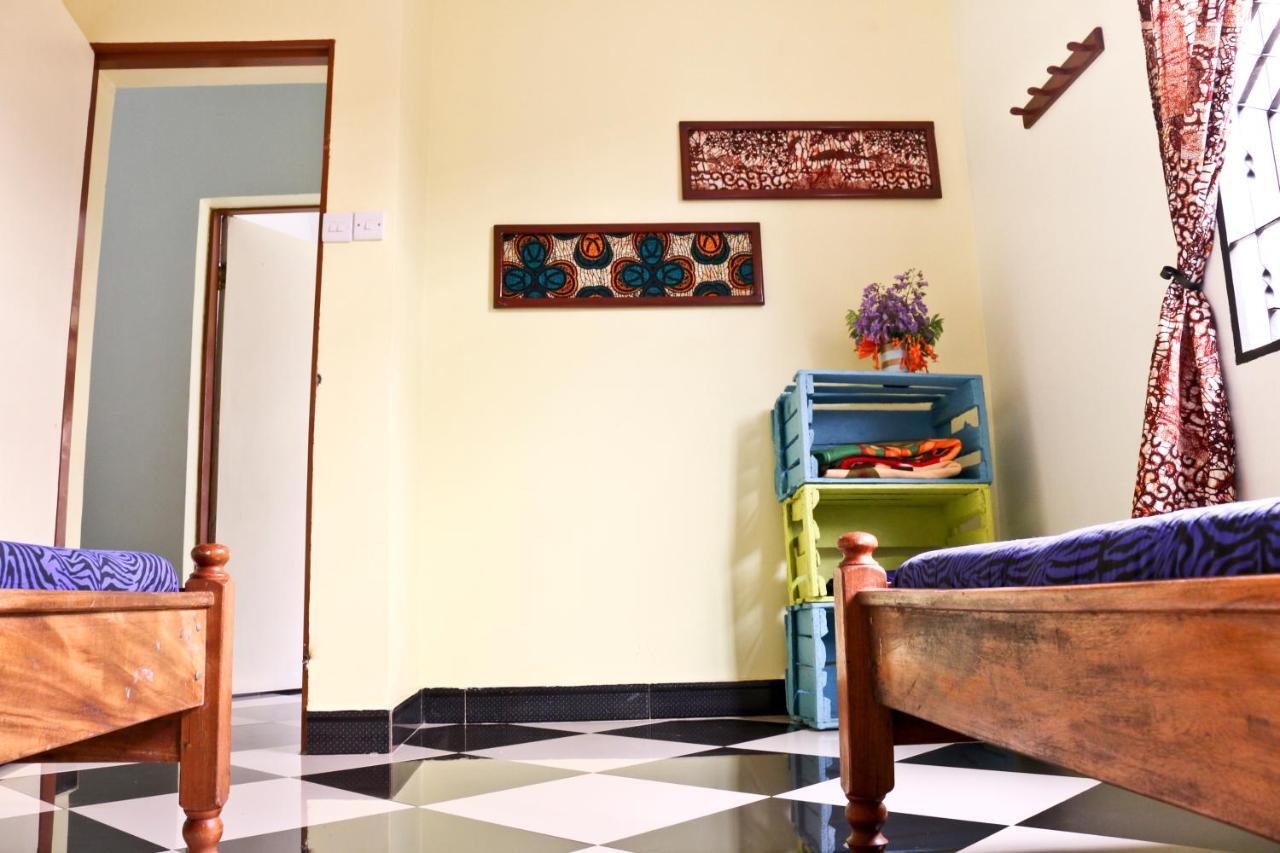 Rafiki Backpackers & Guesthouse Moshi Exterior foto