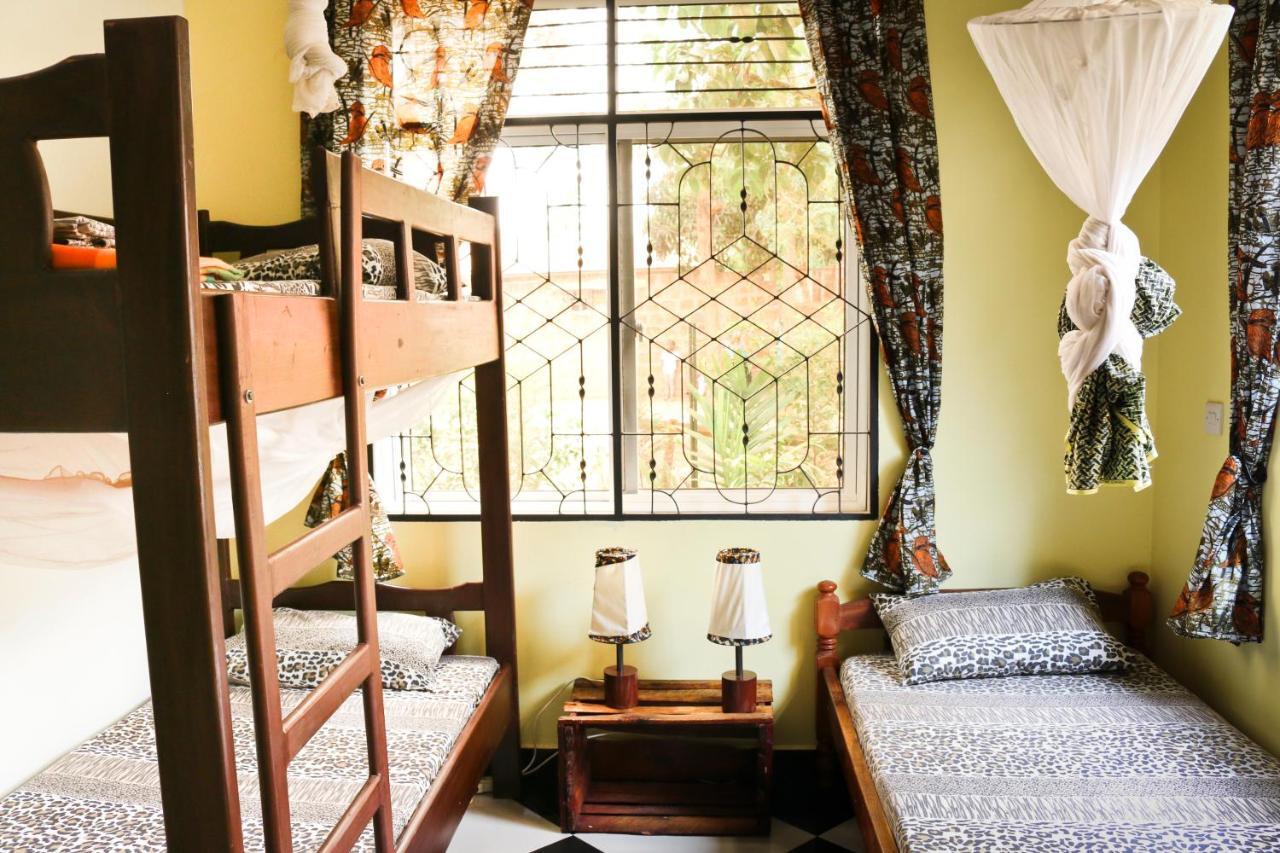Rafiki Backpackers & Guesthouse Moshi Exterior foto